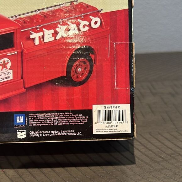 1934 Texaco 7-23 GMC Tanker.  New in Box - Picture 6 of 7